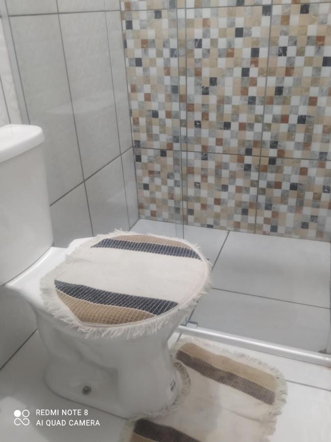 Pousada Quarto Casal Com Ar,Frigobar, Garagem Aparecida  Exterior foto